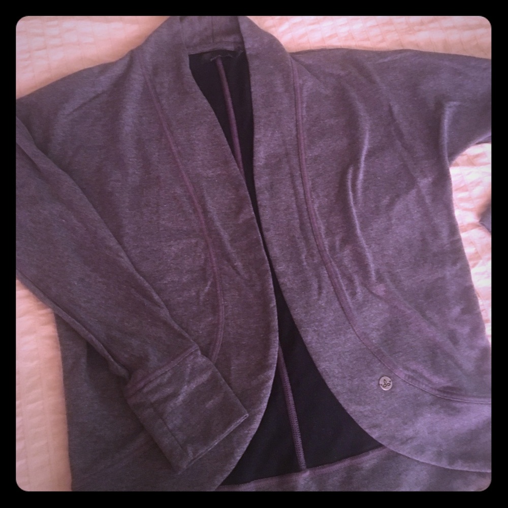 Prana cocoon wrap